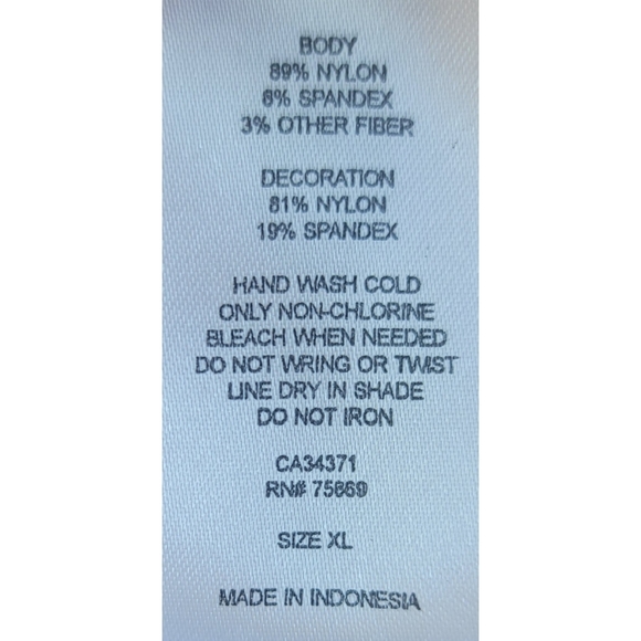 NEW Hula Honey Ginger Crochet Halter Push-Up Bikini Top - Picture 12 of 16